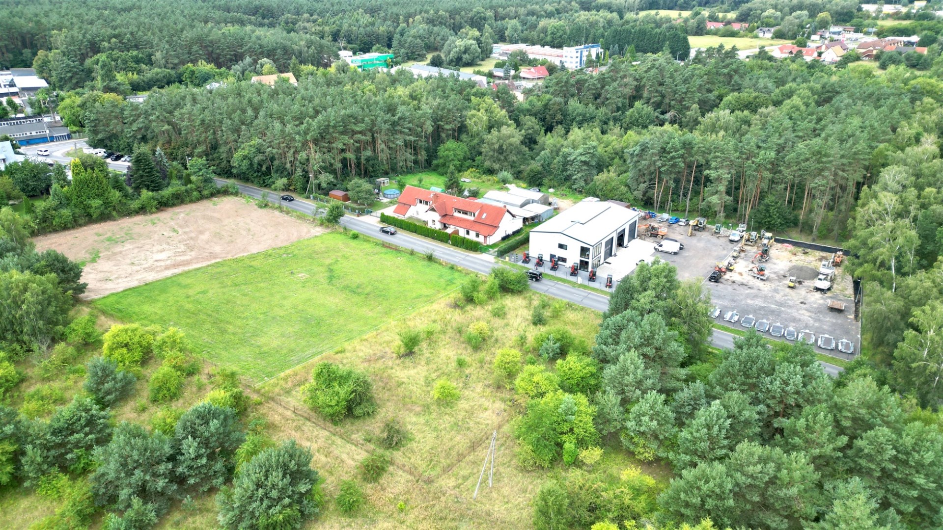 Działka na sprzedaż